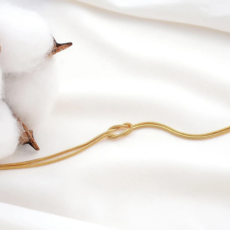 Гривна с възел Вивиан