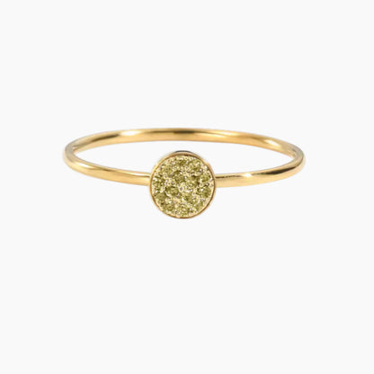 Пръстен с рождени камъчета