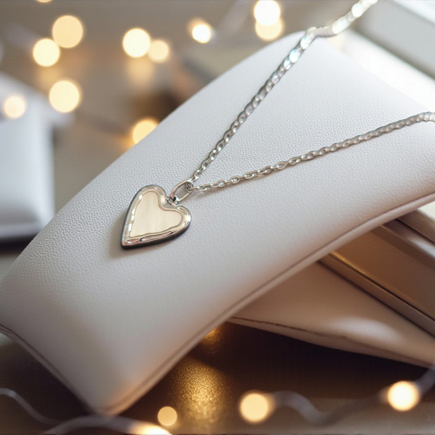 Колие Аурелия