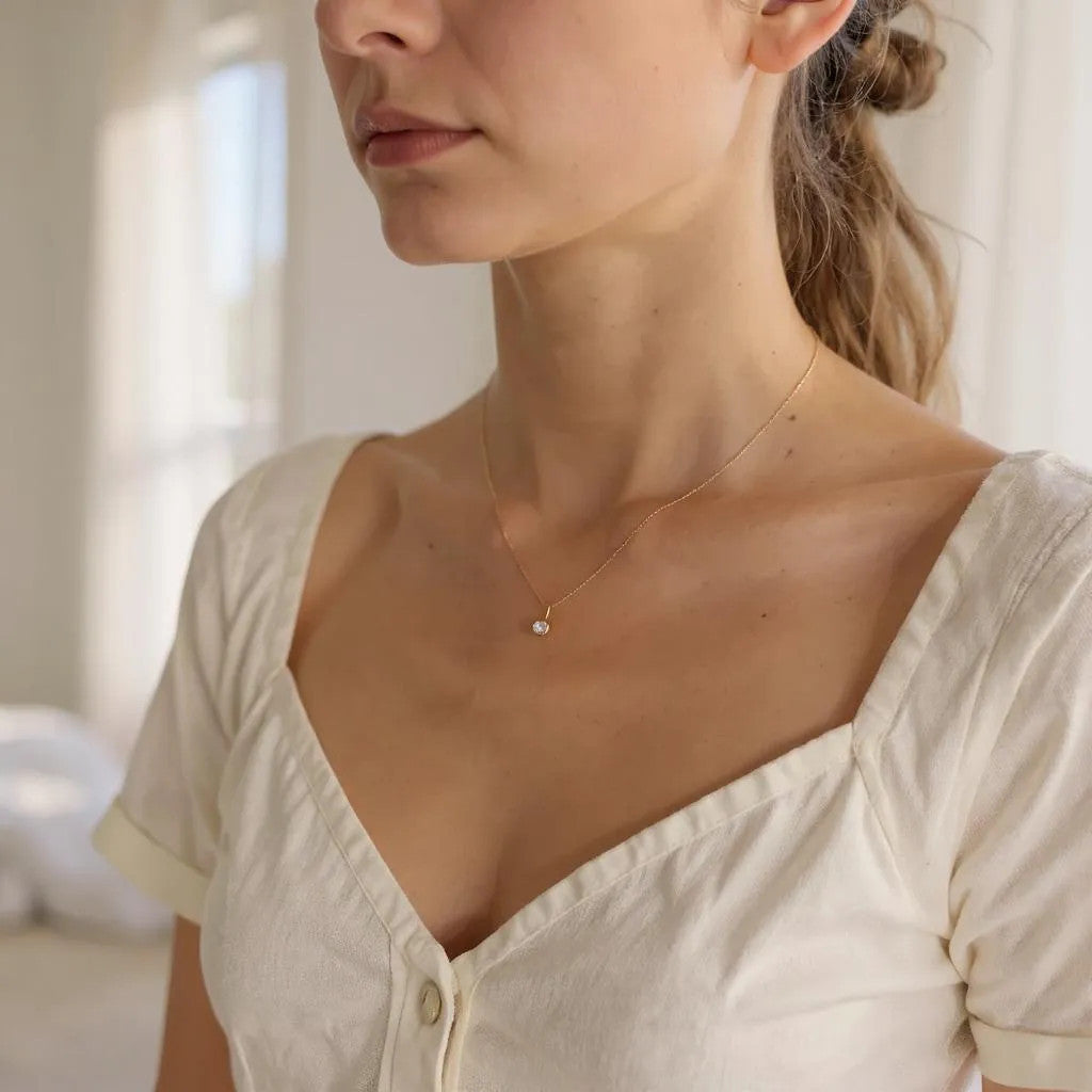 Колие Камъкът на моят месец