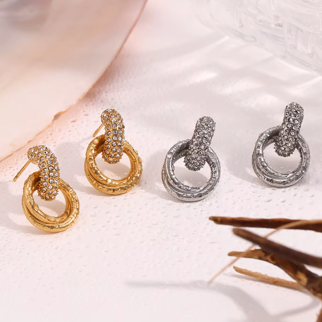 Обеци Адела