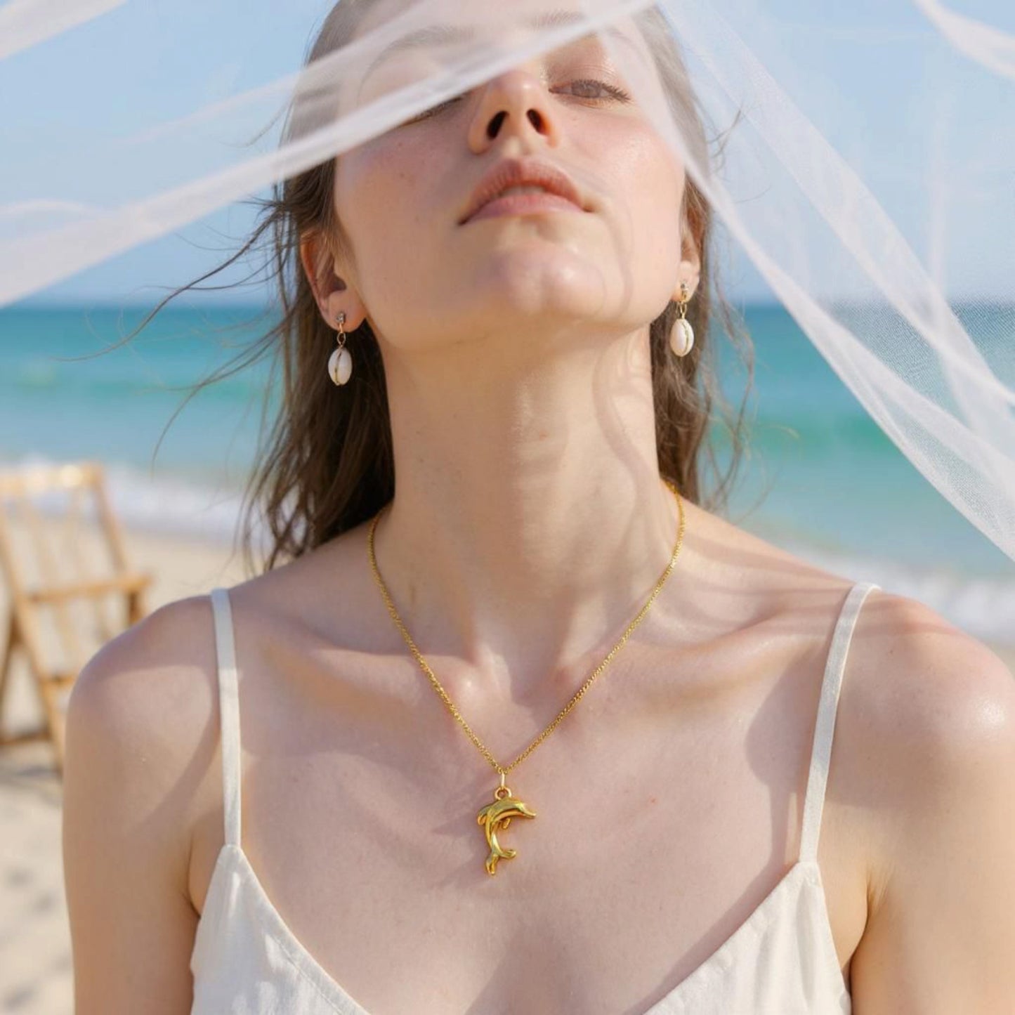 Колие Делфин